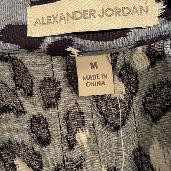 Alexander Jordan Long Sleeve Leopard Print Blouse. Size:Med Color:Animal Print - Picture 7 of 10